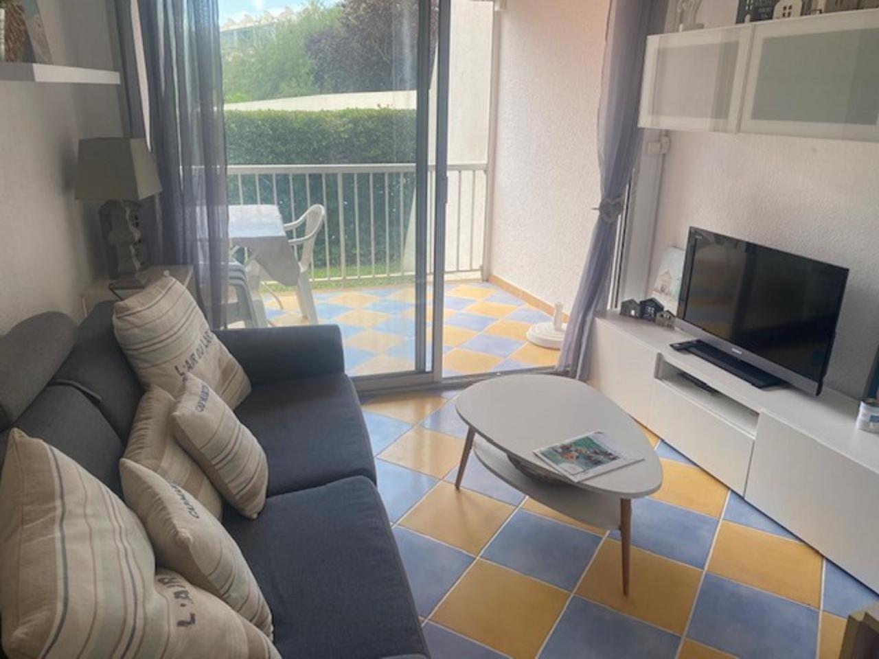 Vittoria Immobilier 6 -Reglement Sur Place - Cheques Vacances Acceptes Ла-Гранд-Мот Номер фото